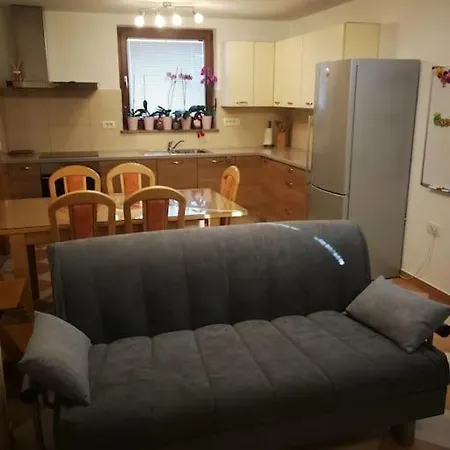 Snoopy House * Žužemberk