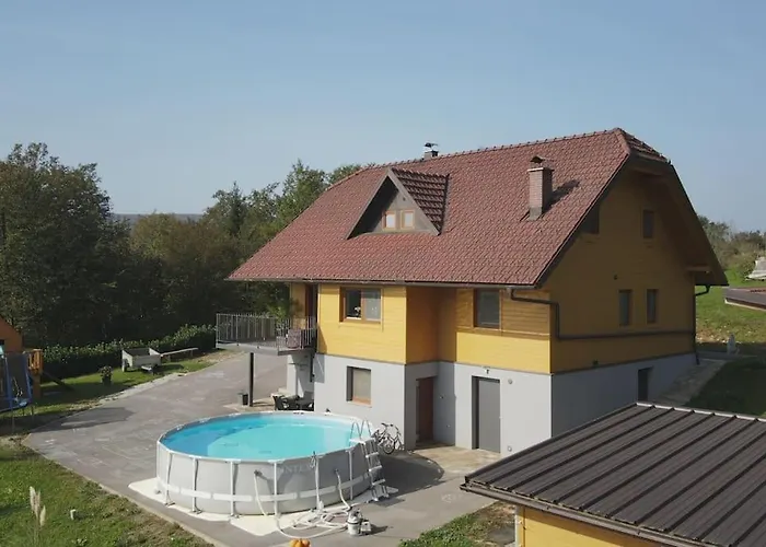 Snoopy House Daire Zuzemberk